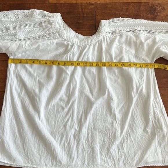 Sundance White Blouse with Lace Accents Amelie Daylight Rust Oversized Blouse - Picture 9 of 10